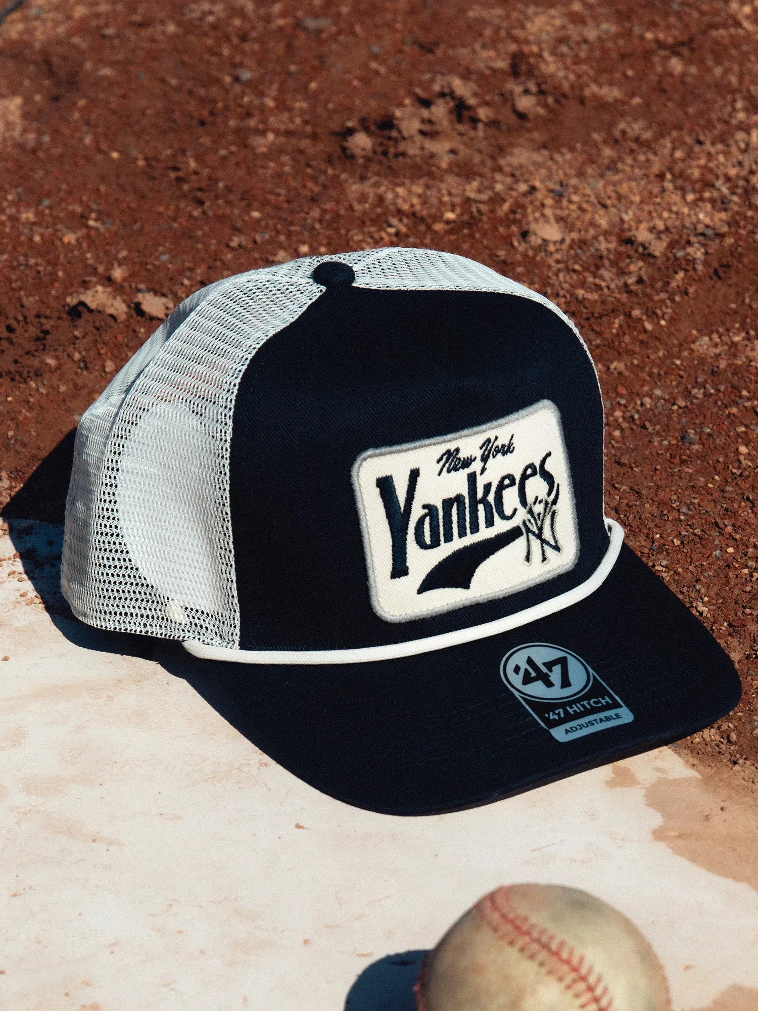 47 YANKEES EMMETT HITCH TRUCKER HAT