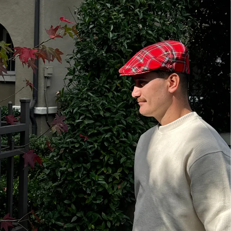 Linney Authentic Tartan Country Cap - Royal Stewart