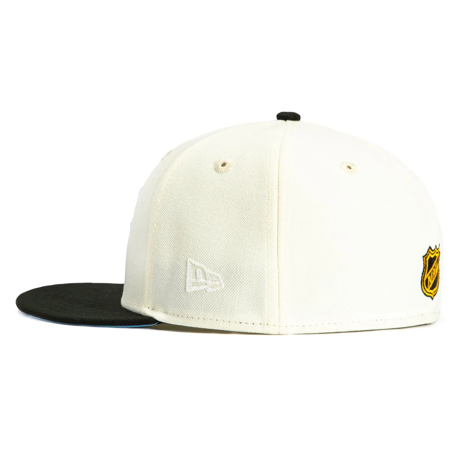 New Era 59Fifty Pittsburgh Penguins 2017 Stadium Series Patch Hat - White. Black