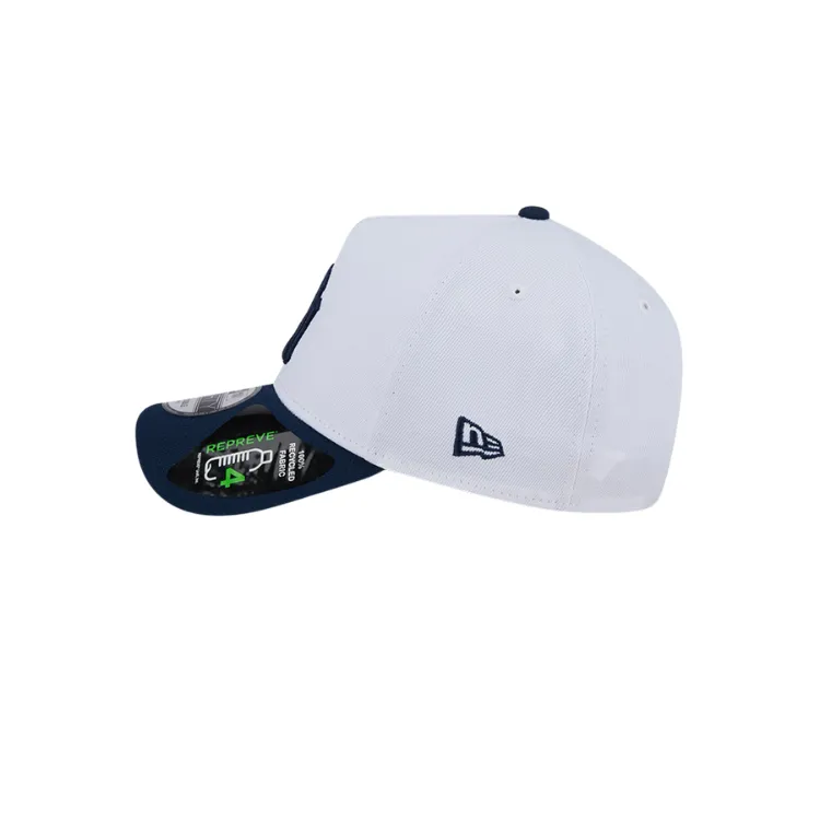 New Era New York Yankees 9FORTY A Frame - Chrome Oceanside Repreve