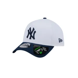 New Era New York Yankees 9FORTY A Frame - Chrome Oceanside Repreve