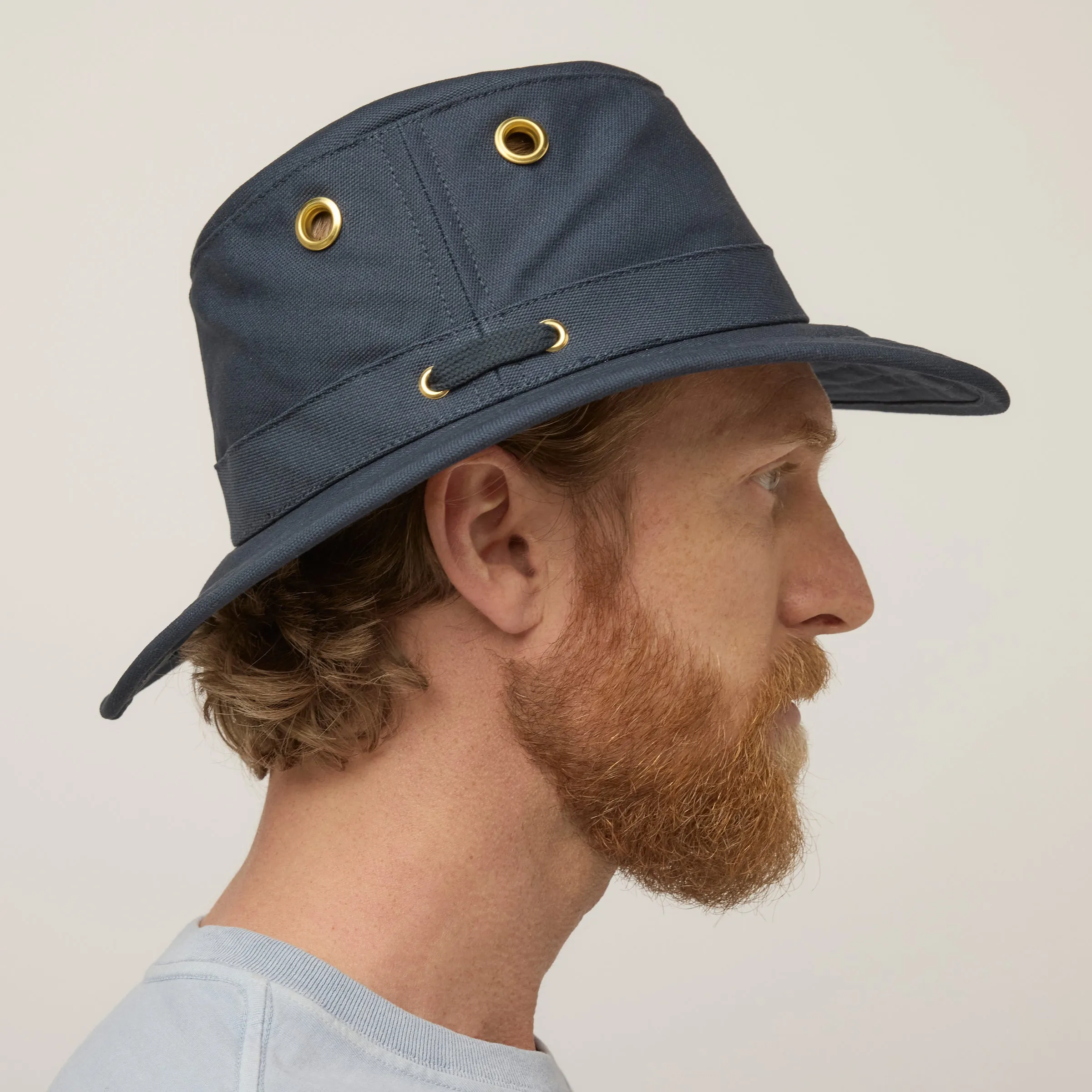 T5 Adventure Hat