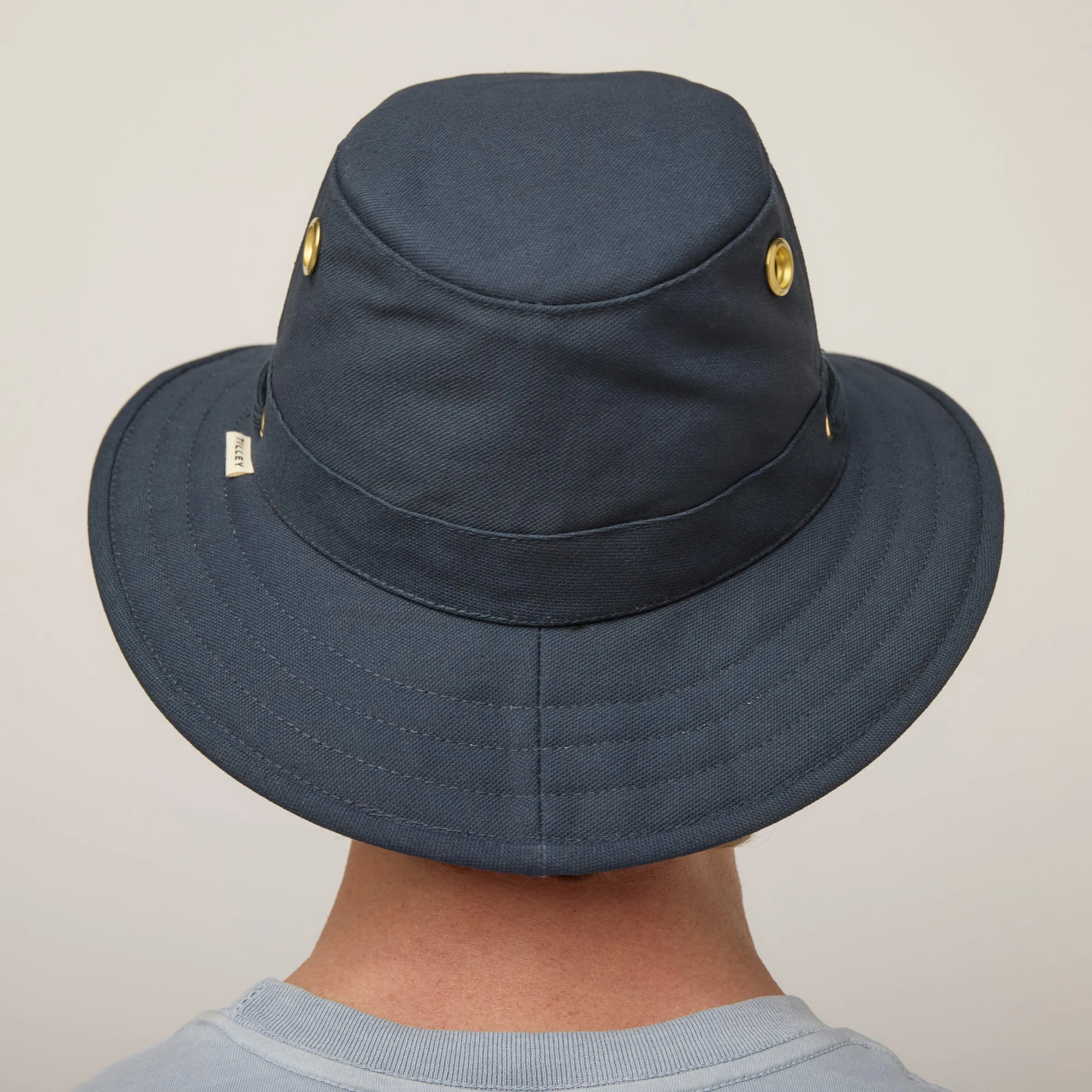 T5 Adventure Hat